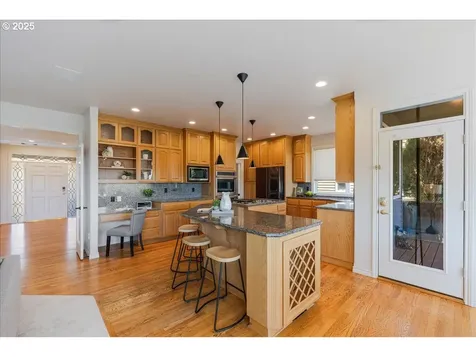 23680 SW Robson Terrace Sherwood OR 97140