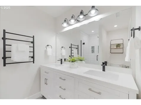 23680 SW Robson Terrace Sherwood OR 97140