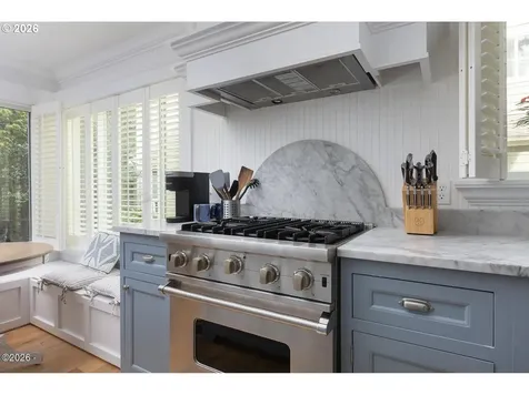 1268 SW Meadow Lane Depoe Bay OR 97341