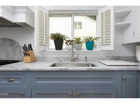 1268 SW Meadow Lane Depoe Bay OR 97341