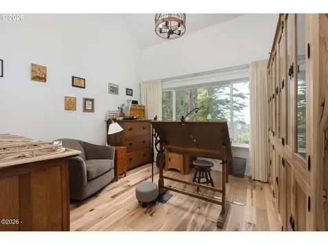 1268 SW Meadow Lane Depoe Bay OR 97341