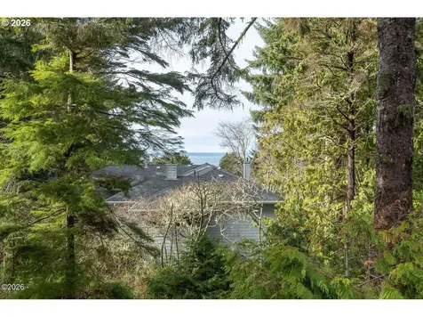 1268 SW Meadow Lane Depoe Bay OR 97341