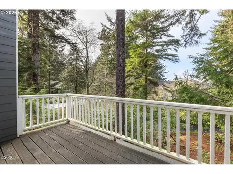 1268 SW Meadow Lane Depoe Bay OR 97341
