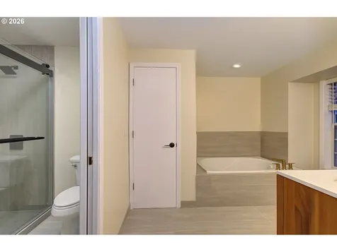 3308 NE 94th Way Vancouver WA 98665