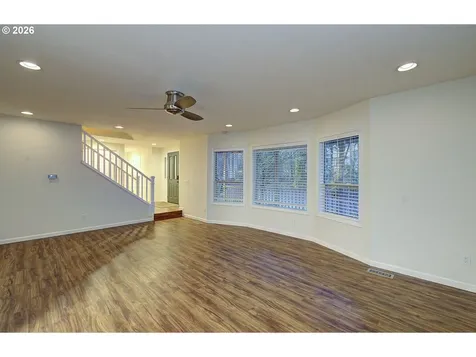 3308 NE 94th Way Vancouver WA 98665