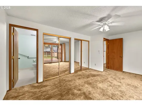615 Cedar Street Fairview OR 97024