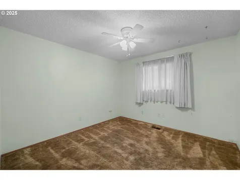 615 Cedar Street Fairview OR 97024