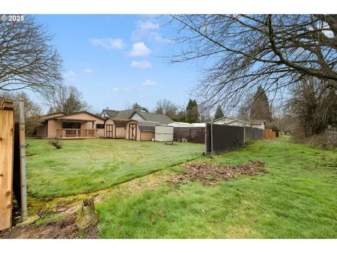 615 Cedar Street Fairview OR 97024