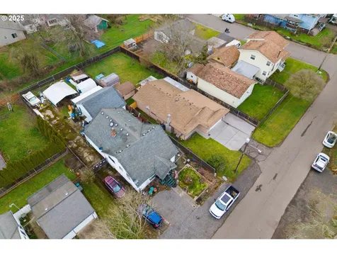 615 Cedar Street Fairview OR 97024