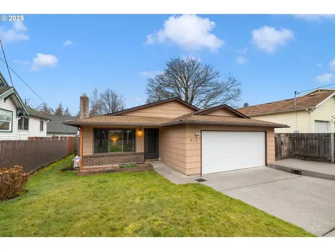 615 Cedar Street Fairview OR 97024