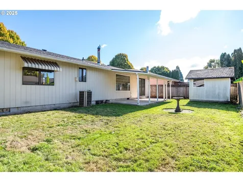 3929 Pine Street Longview WA 98632
