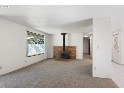 3929 Pine Street Longview WA 98632