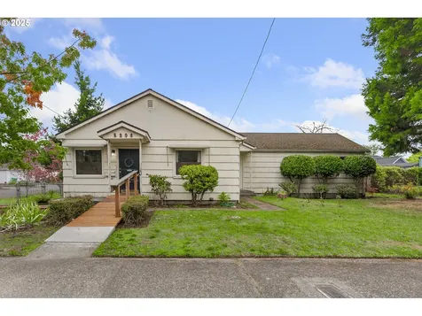 5306 SE 65th Avenue Portland OR 97206