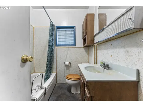 5306 SE 65th Avenue Portland OR 97206