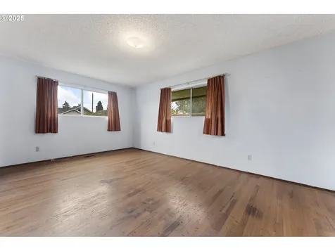5306 SE 65th Avenue Portland OR 97206
