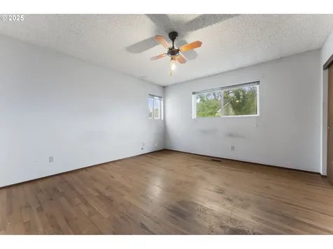5306 SE 65th Avenue Portland OR 97206