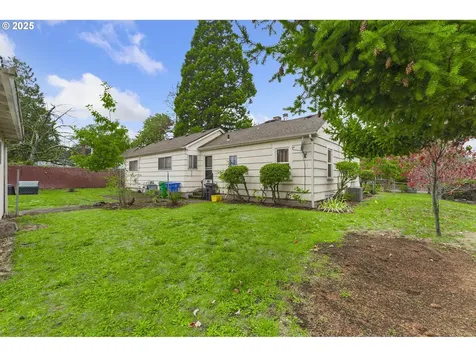 5306 SE 65th Avenue Portland OR 97206