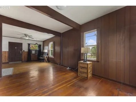 5306 SE 65th Avenue Portland OR 97206