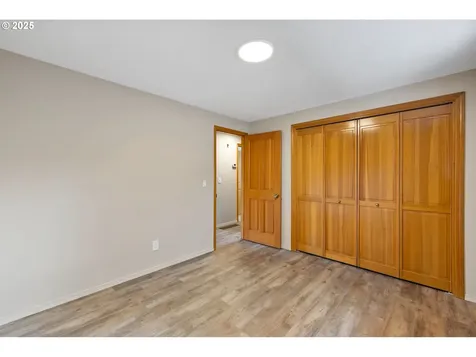 4032 NE Meadow Lane Hillsboro OR 97124