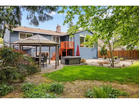 4032 NE Meadow Lane Hillsboro OR 97124