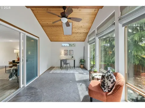 4032 NE Meadow Lane Hillsboro OR 97124