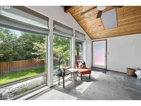 4032 NE Meadow Lane Hillsboro OR 97124