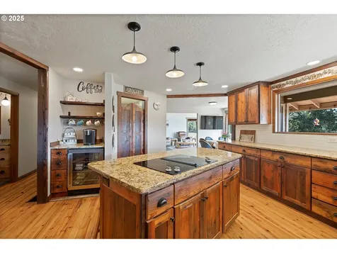 21560 Gooseneck Road Sheridan OR 97378