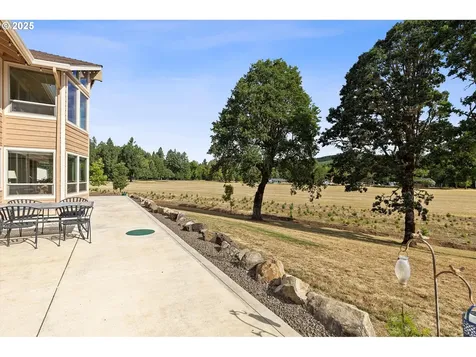 21560 Gooseneck Road Sheridan OR 97378