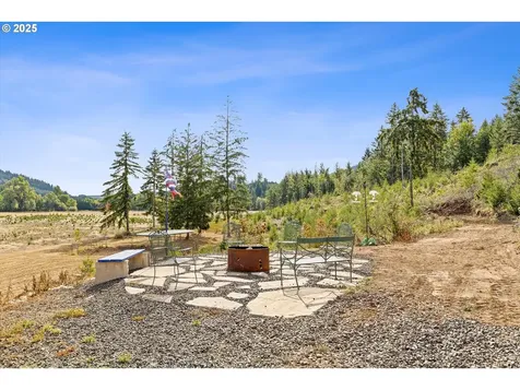 21560 Gooseneck Road Sheridan OR 97378