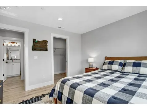 16625 SW Botany Bay Lane Portland OR 97224