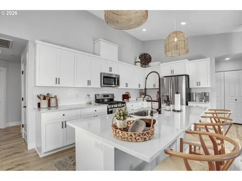 16625 SW Botany Bay Lane Portland OR 97224