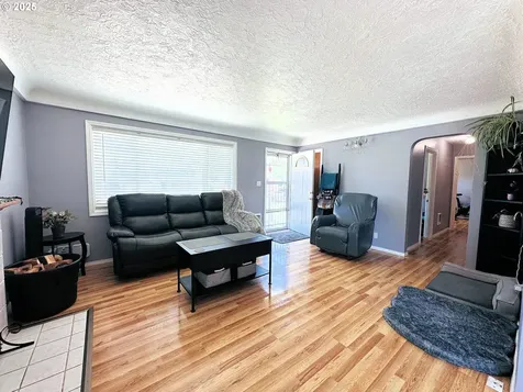 2036 30th Avenue Longview WA 98632