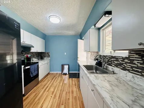2036 30th Avenue Longview WA 98632
