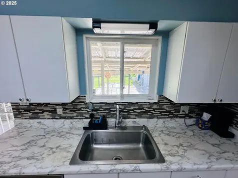 2036 30th Avenue Longview WA 98632