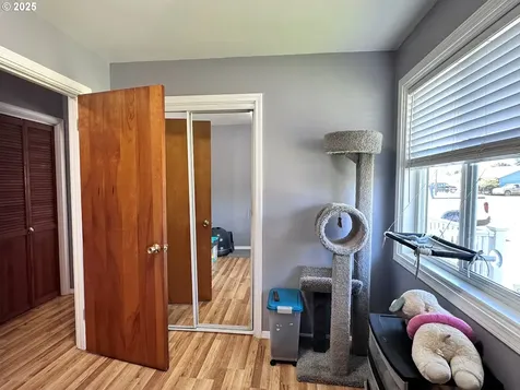 2036 30th Avenue Longview WA 98632