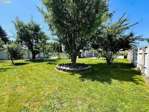 2036 30th Avenue Longview WA 98632