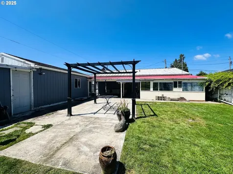 2036 30th Avenue Longview WA 98632