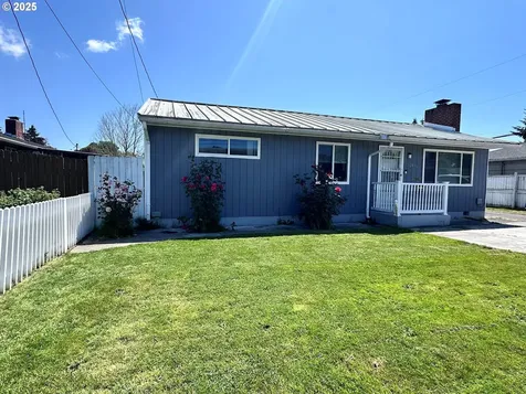 2036 30th Avenue Longview WA 98632