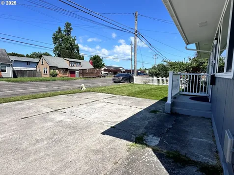2036 30th Avenue Longview WA 98632