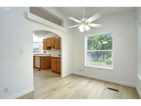 10400 NE 72nd Avenue Vancouver WA 98686