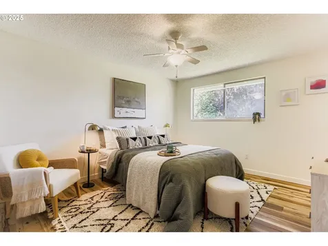22609 NE Hancock Street Fairview OR 97024