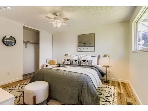 22609 NE Hancock Street Fairview OR 97024