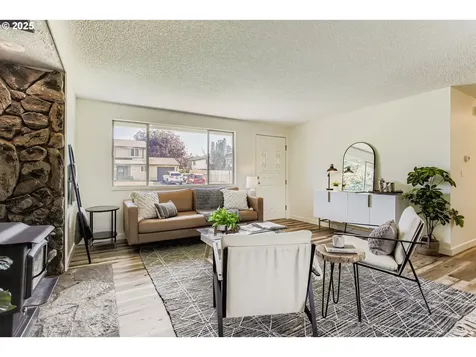 22609 NE Hancock Street Fairview OR 97024