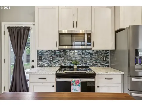 18409 SE 24th Circle Vancouver WA 98683
