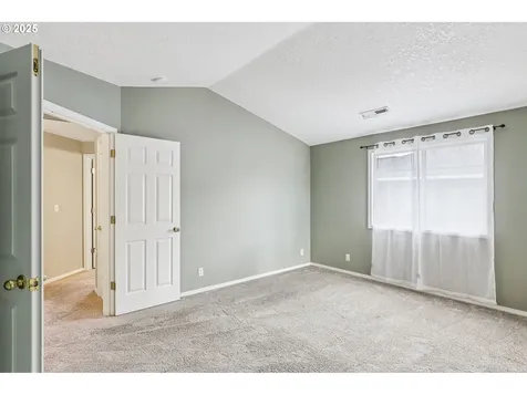 18409 SE 24th Circle Vancouver WA 98683