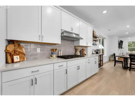 27143 SW Trillium Lane Wilsonville OR 97070