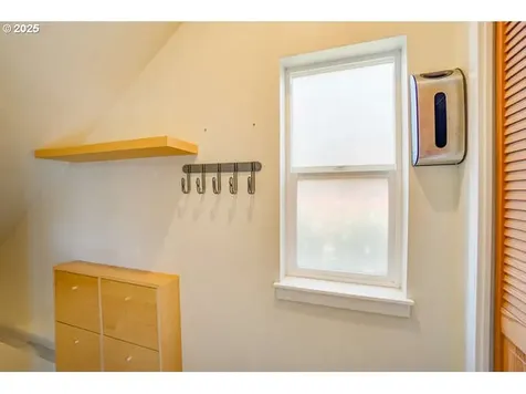 114 W 24th Street Vancouver WA 98660