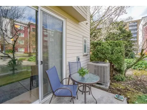 114 W 24th Street Vancouver WA 98660