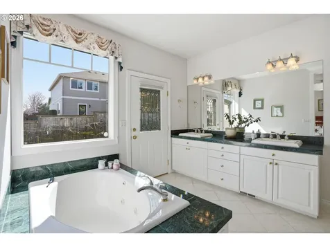 4815 NE 137th Street Vancouver WA 98686