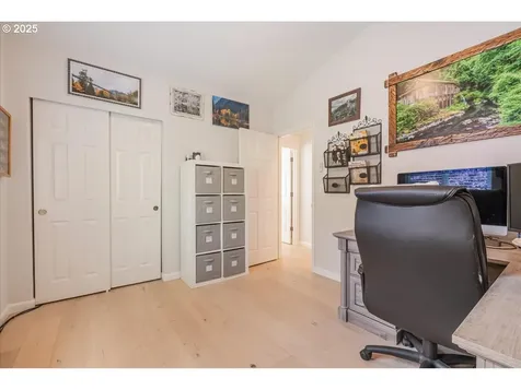 3015 NW Vanguard Place Camas WA 98607